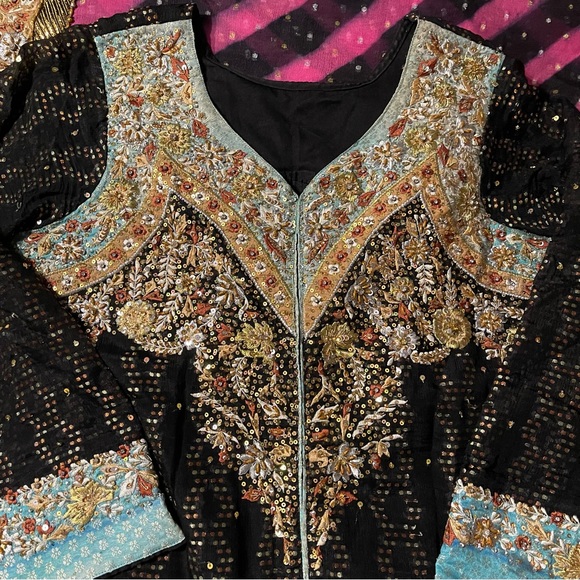 Pakistani Black Gold Pink and Blue Shalwar Kameez - Picture 6 of 15